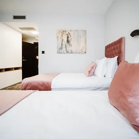 Barcode Wellness & Hotel Sombor