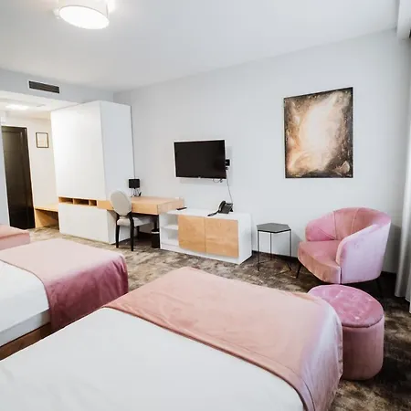 Barcode Wellness & Отель