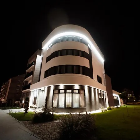 Barcode Wellness & 4* Zombor