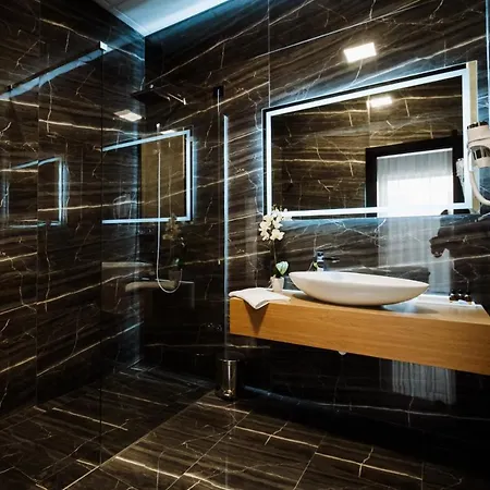 Отель Barcode Wellness &