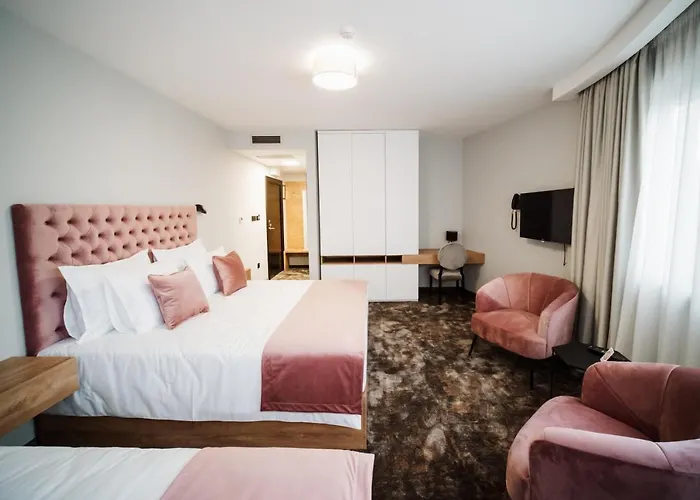 Barcode Wellness & 4*